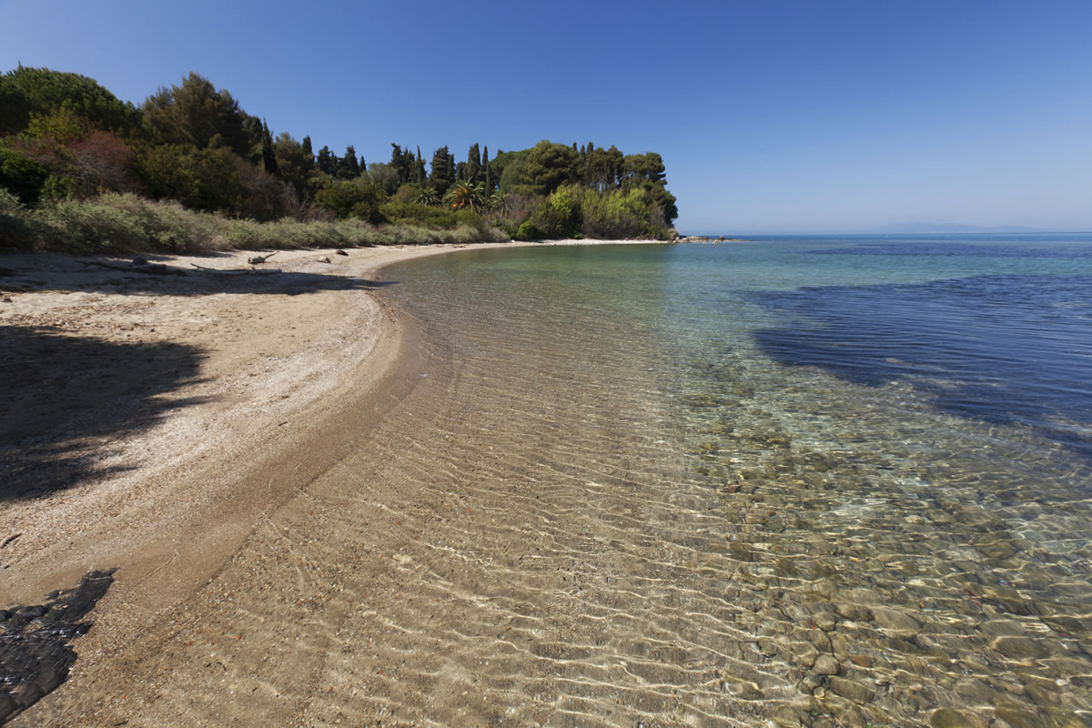 Feniglia und Giannella Strand in der Toskana - Segelboot mieten