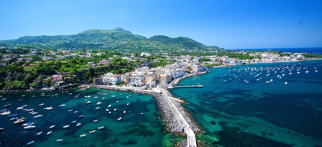 Organizzare vacanza in barca a Ischia - La Bottega del Mare 