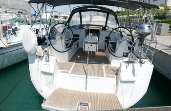 Barca usata in vendita Sun Odyssey 519